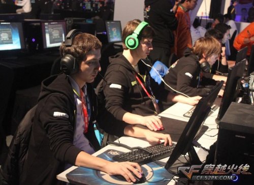 今日VIT击败FNC拿到了春季赛三连胜之后 中单选手Perkz更新推特