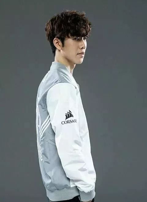 Astralis 战胜 Virtus.pro ，G2 在 PGL Astana 2025 中主宰 BIG