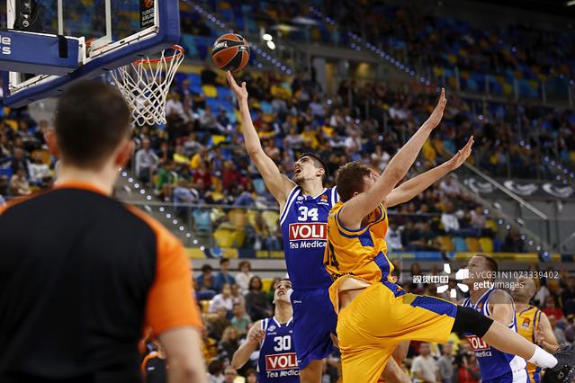 basketball-low-post-play